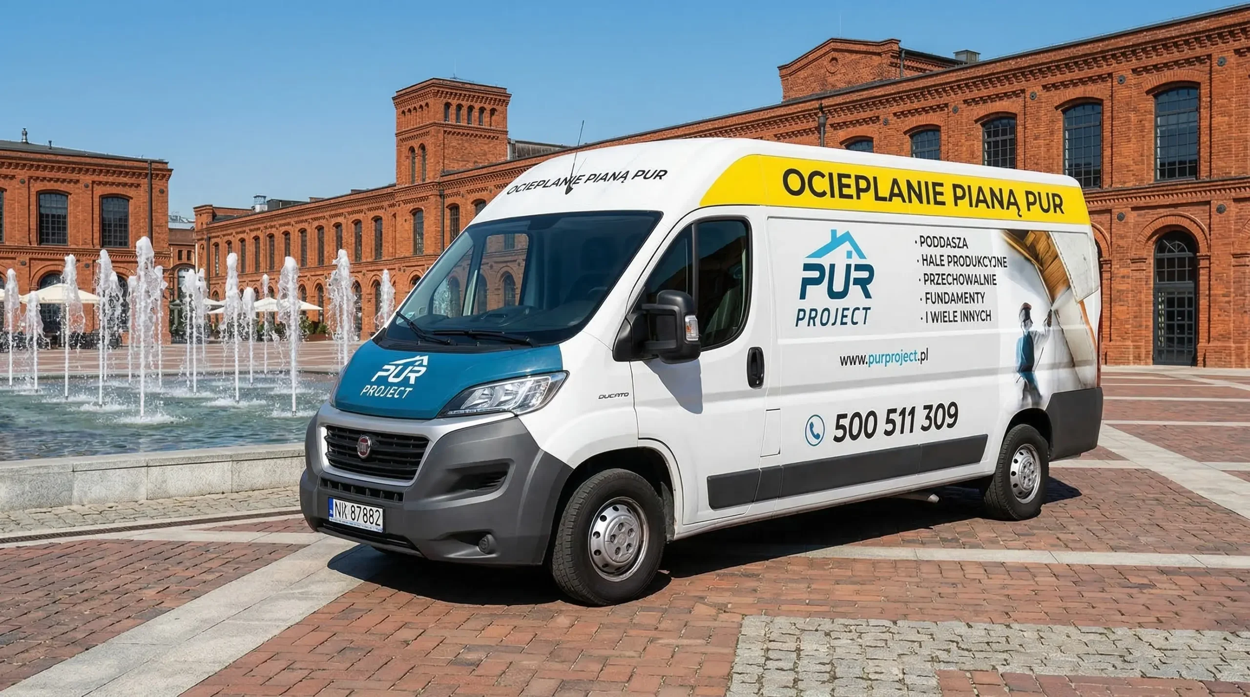 Bus PUR Project na tle Manufaktury w Łodzi - realizacje w województwie łódzkim